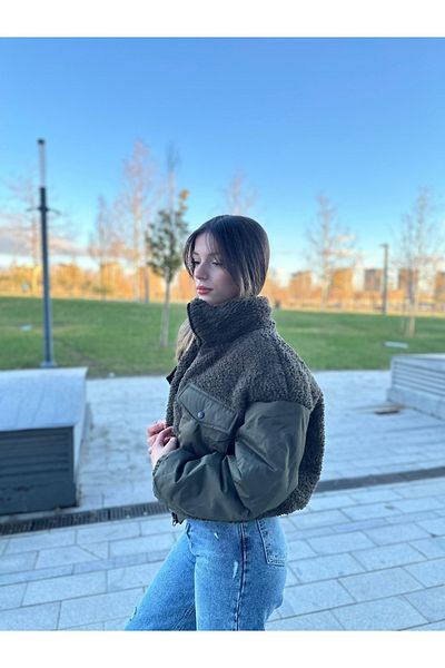 KINGAF Plush Women's Coat with Pouch