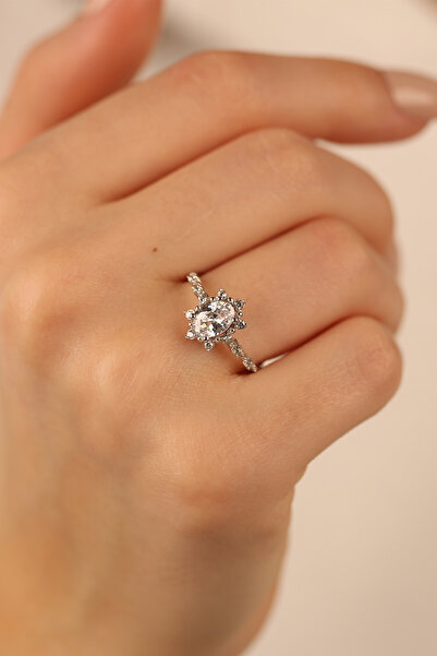 Çgk Çiğdem Gürel Kuyumculuk Lotus Tektaş Altın Yüzük