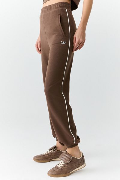 Urban Beat DREA Braune Damen-Jogginghose mit elastischem Bund und Beinen