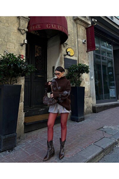 TheShine BALIKÇI YAKA NAKIŞ İŞLEMELİ TRİKO KAZAK