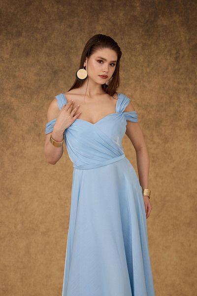 Carmen Rochie de promisiune din satin cu maneca joasa albastra