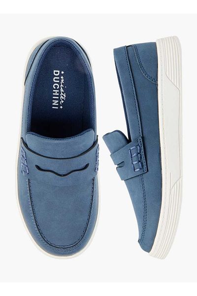 Mister Duchini Solid Slip-On Loafers with Cutout Detail