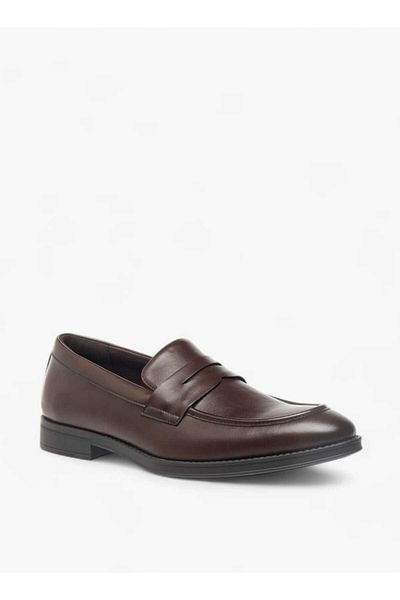 LBL by Shoexpress Solid Loafers with Cutout Detail