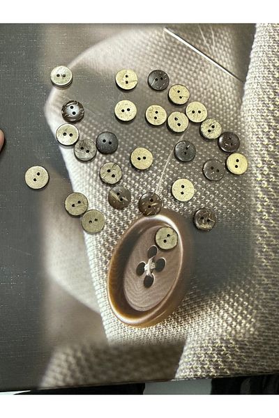 T.T Wooden Button for Hut and Games