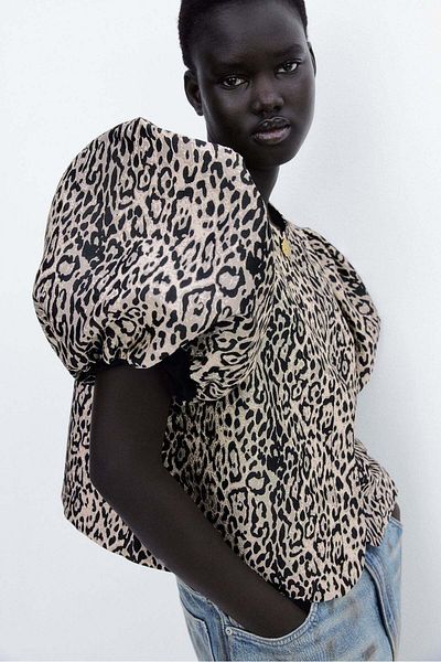 H&M Balloon-sleeved blouse
