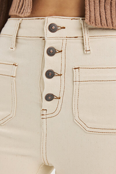Forever 21 Cepli Düğme Detaylı Jean Pantolon