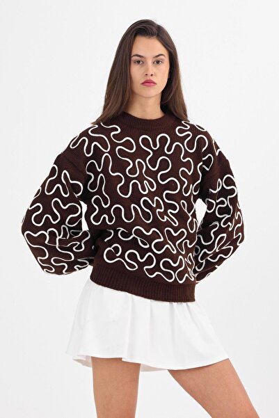 EXPLODE - Kadın Kahverengi Beyaz Desenli Balon Kol Oversize Triko Kazak