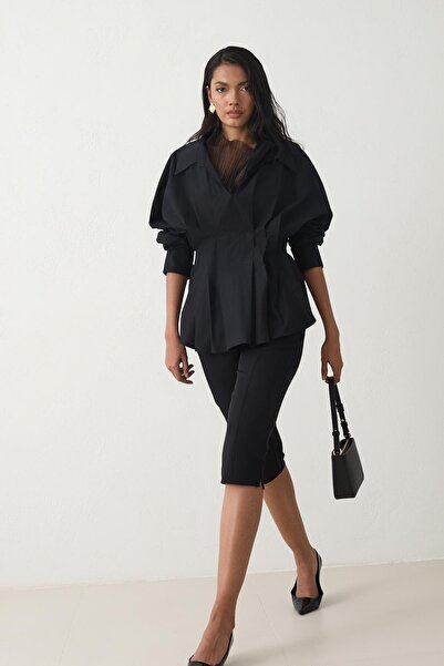 Setre Чорна сорочка з V-подібним коміром, плісирована, з довгими рукавами та широким кроєм