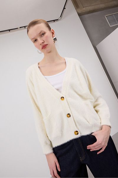 Addax Soft Textured Buttoned Cardigan H3375-B8