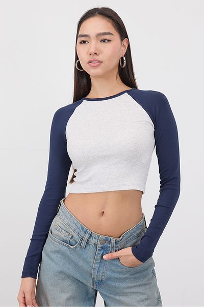 Addax Long Sleeve Crop Reglan Blouse - B1634-I13