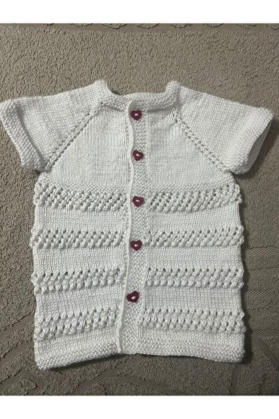 ŞengülKozmetik Baby Girl Vest White Heart Buttoned Hand Knitted 25 X 35