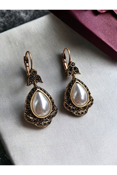 FAYRA ACCESSORIES Kristal Taşlı Fiyonk Figür İnci Küpe