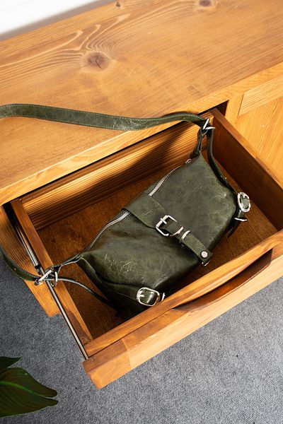 Mojeva Geantă de mână și de umăr pentru femei Luce Khaki Premium din piele vintage cu curea reglabilă