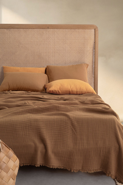Barine Cocoon Bedspread Indian Tan 200X220