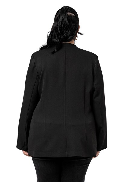 DISENTIS MODEST Plus Size Plated Buttoned Ornamental Pocket Flap Padded Black Jacket