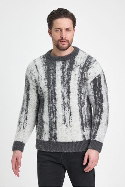 TREND KOMBİN Tricotaj supradimensionați gri cu textura de pluș pentru bărbați Design moale și elegant