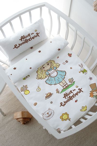 Tuğba Kuğu Mother's Side Crib Duvet Cover Set (60X100) - Iconic Series - Alice's Party