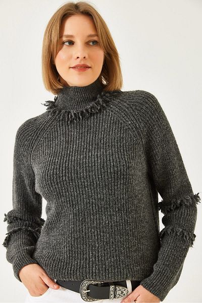 Bianco Lucci Women's Neck and Sleeve Fringed Knitwear Sweater 20246912