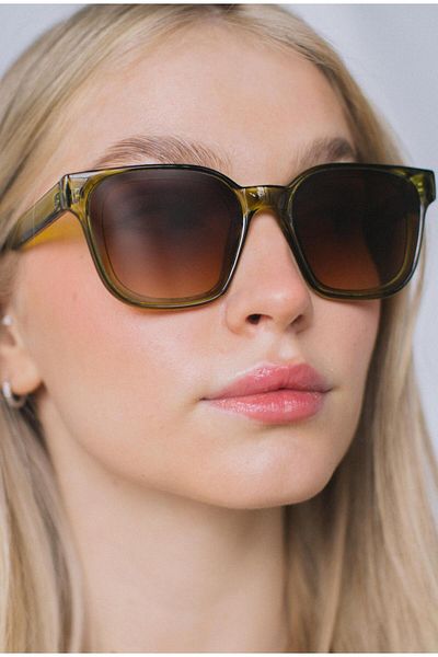 Bilge Karga Brigette Green Brown Gradient Sunglasses