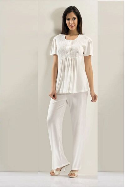 Xses 4001 Women's Pregnant Maternity Pajama Set with Robe-ecru