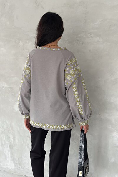 FEMELLE Women's Gray Halter Neck Embroidered Cotton Blouse