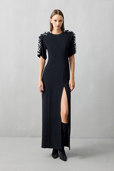 Jus De Pommes SİYAH  PAYET DETAYLI YIRTMAÇLI UZUN ELBİSE