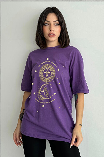 Stendhal Tricou oversize pentru damă, mov, cu imprimeu astral, cu decolteu