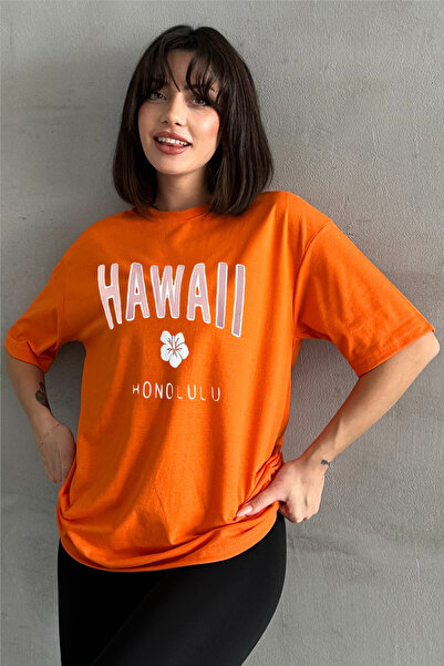 Stendhal Γυναικείο μπλουζάκι με πορτοκαλί χαβανέζικο εμπριμέ με λαιμόκοψη