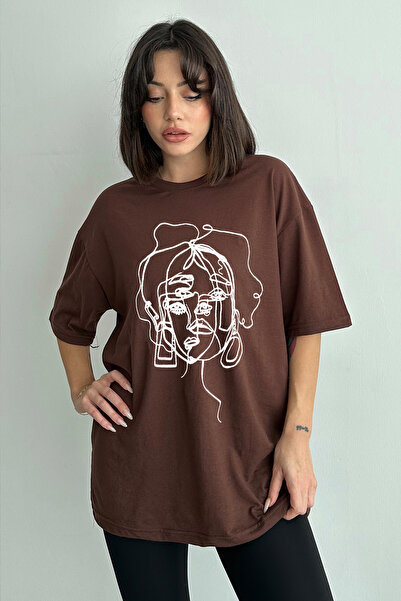 Stendhal Tricou oversize pentru damă, maro, cu imprimeu cu fața