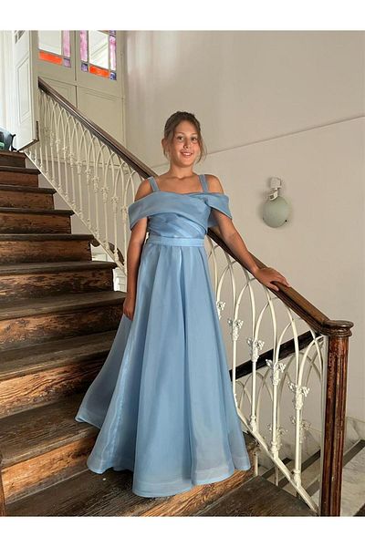 BUTİKHAPPYKİDS Rochie de seara din sifon cu bretele albastre lungi pentru fete 10-14 ani