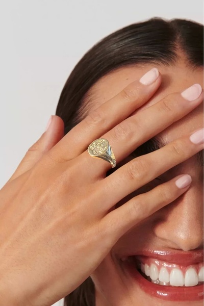 PRVT Altın Renk Palmiye Ağaç Figürlü Taş Detaylı Ayarlanabilir Yüzük