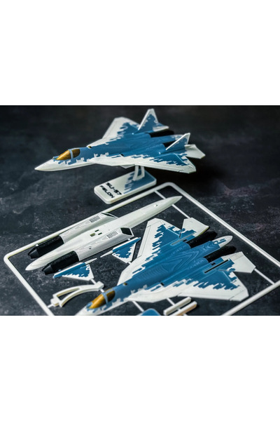 Forge Triverse Su-57 Uçak Model Kiti