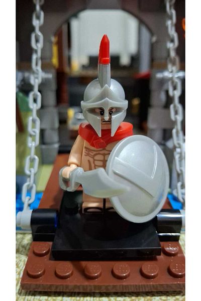 marimari Spartacus Mini Figure Roman Stone