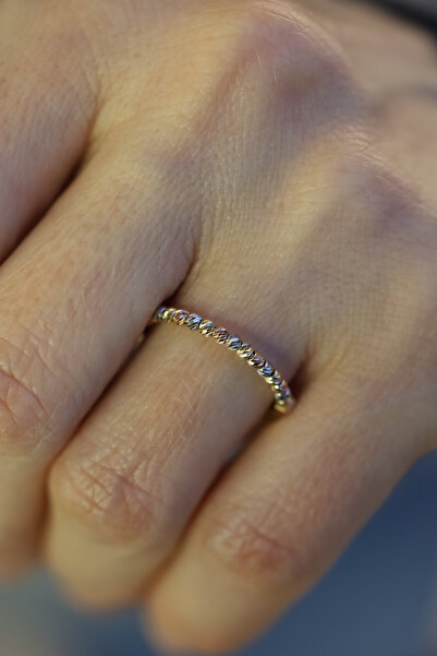 Yenigün Kuyumculuk 14 Ayar Altın Üç Renkli Tek Sıra Dorika Yüzük