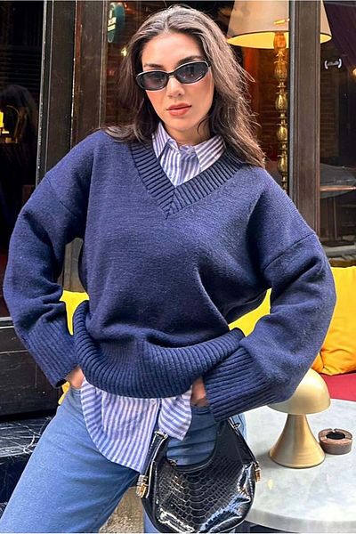 Madmext Marineblauer Oversize-Strickpullover mit V-Ausschnitt für Damen, Modell MG2149