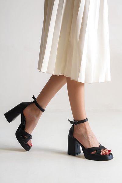 Moda Değirmeni Dámské boty na podpatku Black Skin Bg1115-119-0002