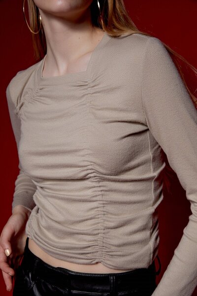 rue Drawstring Detailed Mink Crop Sweater