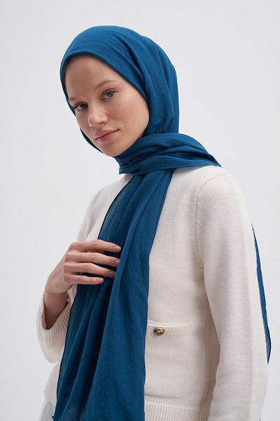 carell Petrol Blue Organic Wrinkled Shawl