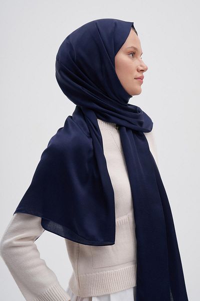 carell Double Sided Silk Slub Shawl - Dark Navy