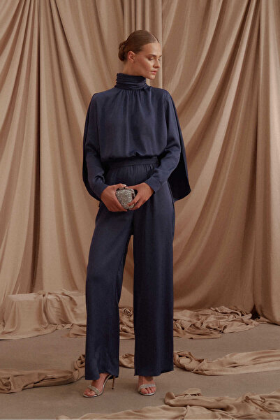 EMNORA Pelerinli Saten Abiye Tulum Lacivert