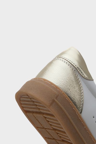 Capone Outfitters حذاء سنيكرز للنساء