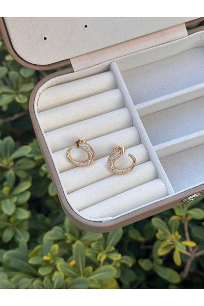 Serenity Atelier New Season Gold Zircon Stone C Model Small Earrings