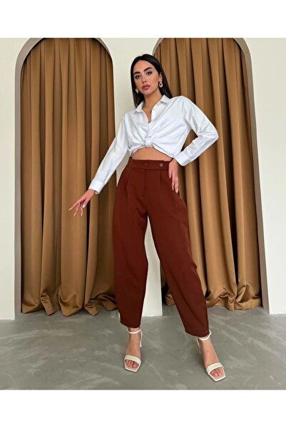 Gökkuşağı Women's Trousers with Pleated Waist and Button Detail