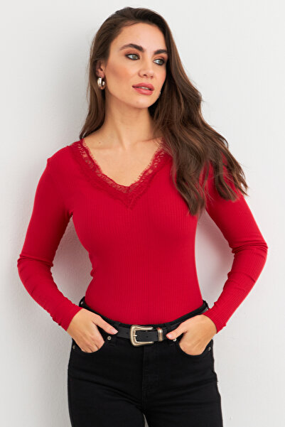 Cool & Sexy Kadın Kırmızı Ön Arka V Dantelli Bluz AYD406