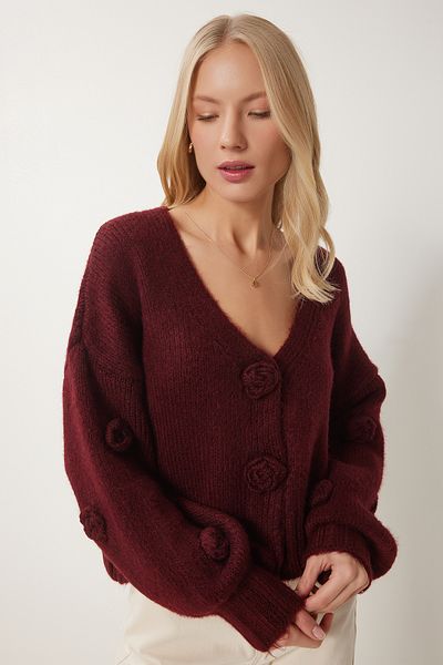 Happiness İstanbul Damen-Strickjacke PF00078 in Burgunderrot mit Pompon-Blumendetail