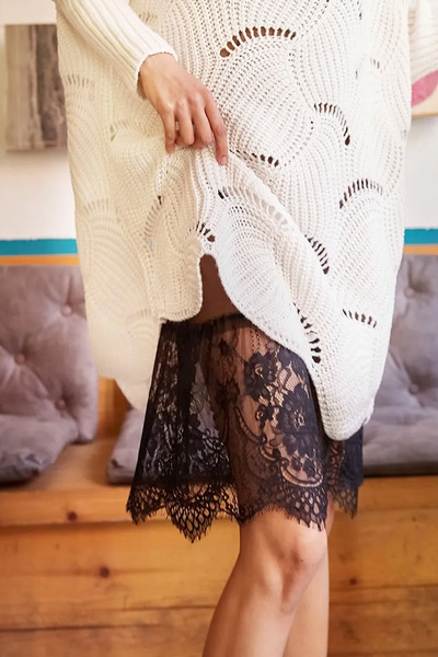 Olalook Kadın Siyah Ucu Dantel Detaylı Jupon Etek ETK-19000100