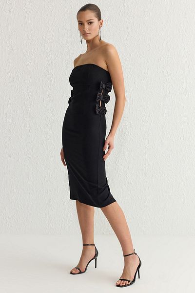 Trendyol Collection Μαύρο φιόγκο Λεπτομερές υφαντό φόρεμα TPRSS25EL00028