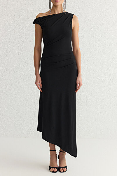 Trendyol Collection Černé pletené šaty s asymetrickým výstřihem Tprss25El00102