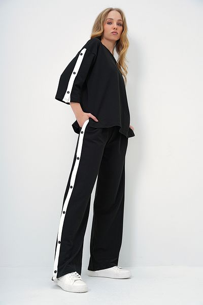 Trend Alaçatı Stili Costum de trening negru pentru damă, cu închidere cu apăsare, cu două fire ALC-X13486