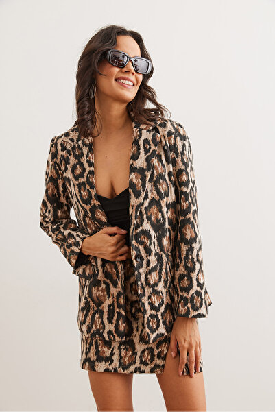 Olalook Camel Leopard Print - Pocketed and Lined Stamped Women's Blazer Jacket Ckt- 19000403